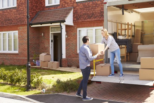 Local movers planning access and parking for a central London relocation